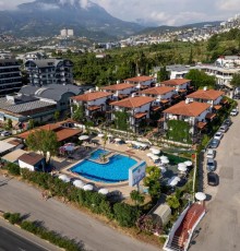 Club Hotel Titan 4*
