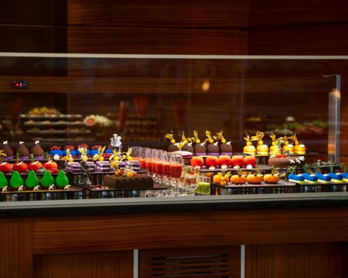 Crowne Plaza Antalya 5* — отель на первой линии пляжа Коньяалты