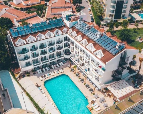 Beso Beach Hotel 4* в Чамьюве — подбор тура с персональным агентом