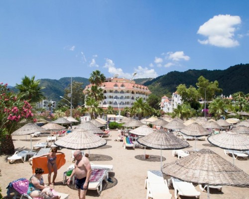 Fortuna Beach 4* в Ичмелере — подбор тура под ваш отдых