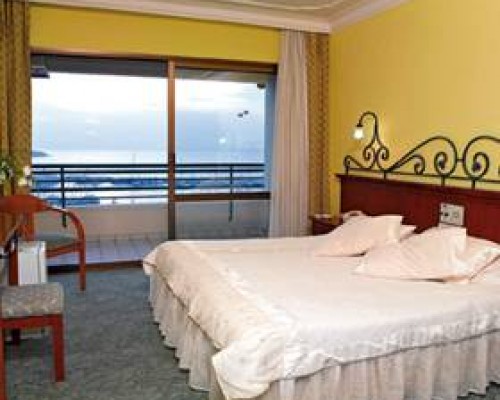 Grand Onder 4* — отель в Кушадасы на первой линии