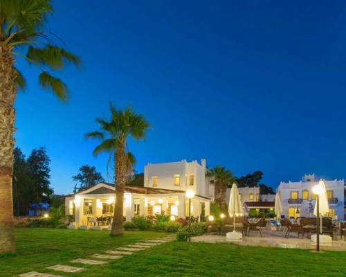 Bitez Kassandra Hotel 3* — отель на первой линии в Битезе