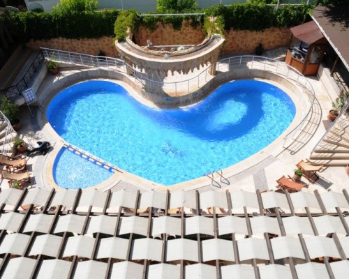 Magic Dream Park Resort Hotel 4* — семейный отдых в Гёйнюке