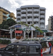 Oasis Hotel &amp Apartments 3*