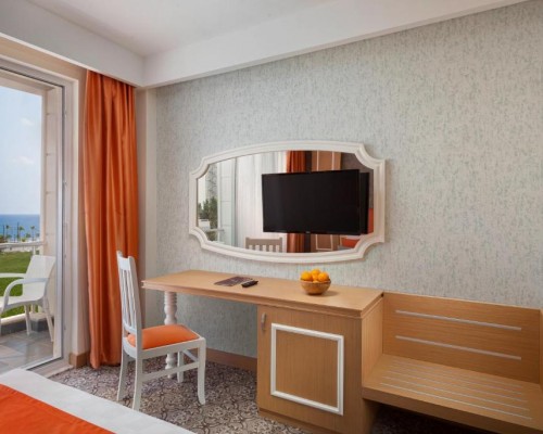 Golden Orange Hotel 3* — Анталья, район Гюрсу