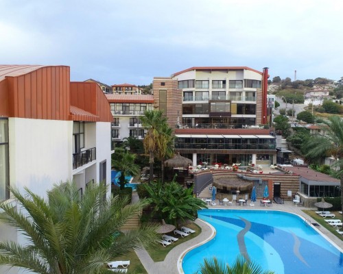 Piril Hotel Thermal & Beauty Spa 5* — Чешме, Турция