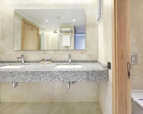 Piril Hotel Thermal & Beauty Spa 5* — Чешме, Турция