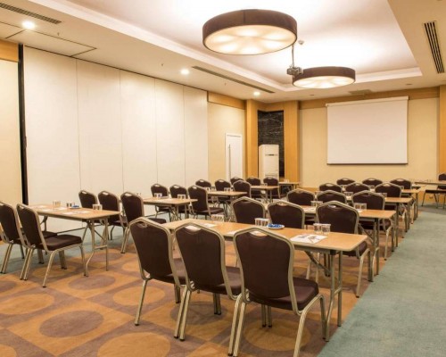 Ramada Plaza by Wyndham Antalya: 5* на первой линии в Анталье