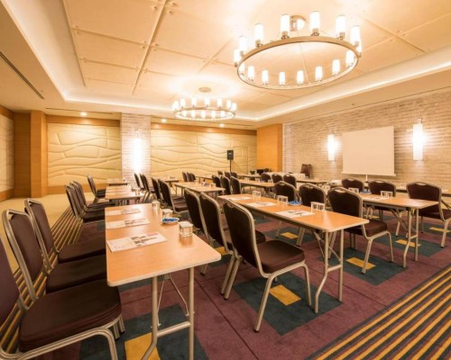 Ramada Plaza by Wyndham Antalya: 5* на первой линии в Анталье