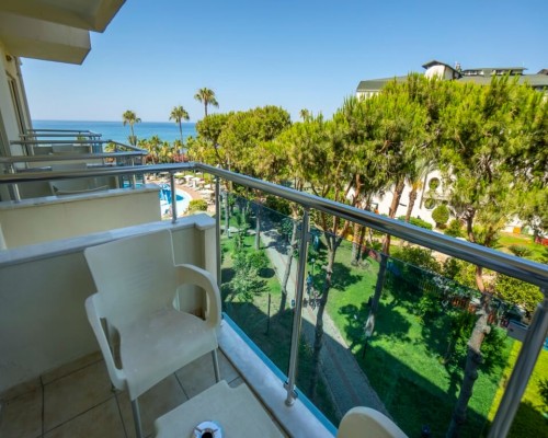 MC Beach Resort Hotel 5* в Аланье: мой экспертный обзор