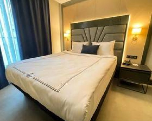 Turkay Hotel 3* — Аланья, Анталья: завтрак и бассейн