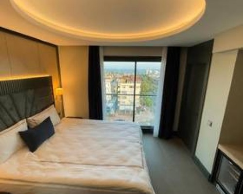 Turkay Hotel 3* — Аланья, Анталья: завтрак и бассейн