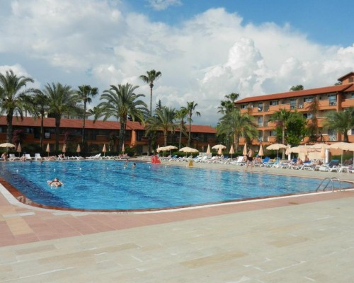 Club Turtas Beach Hotel 4* — семейный отдых в Конаклы