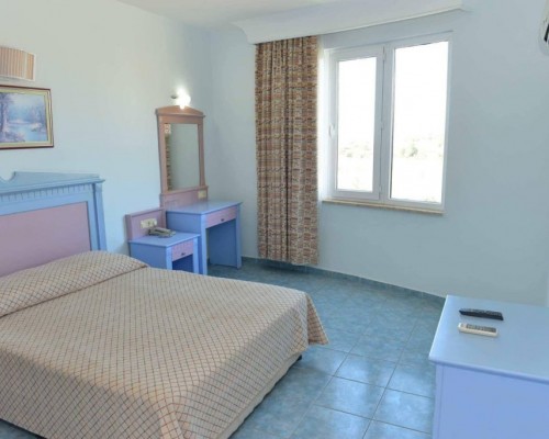 Отель Eva Beach 3* в Аланье — подбор тура