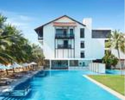 Jetwing Blue 5* — отель на первой линии в Негомбо