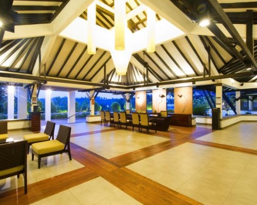 Club Hotel Dolphin 4* — Негомбо, Шри-Ланка