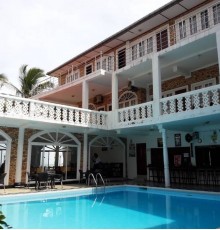 Oasis Beach Resort 3*