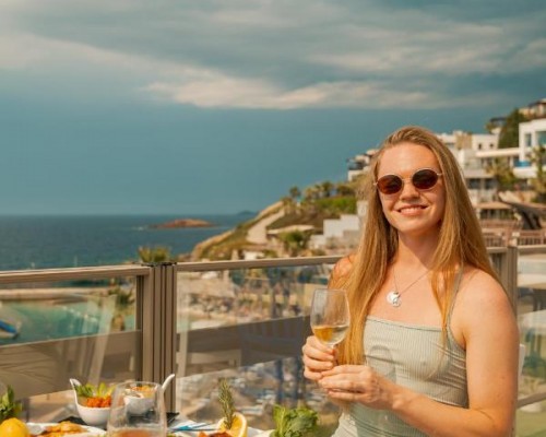 Delta Hotels By Marriott Bodrum 5*: подробный обзор отеля в Ялыкаваке