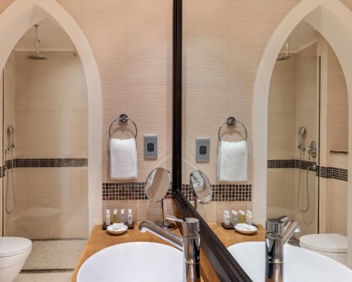 Oaks Ibn Battuta Gate Dubai 5* — отель в Дубае, ОАЭ