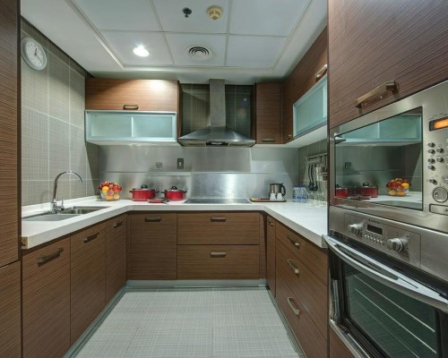 Beach Hotel Apartment Apt 3*