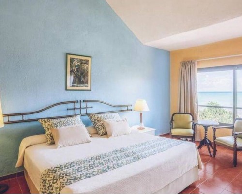 Hotel Bella Costa 4* — Варадеро, Куба