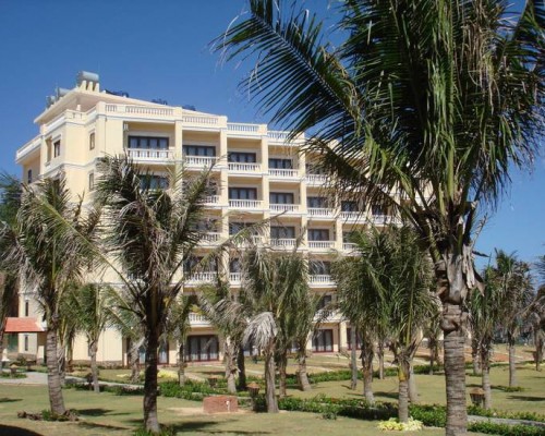 Golden Peak Resort & Spa 4* — Фантхьет