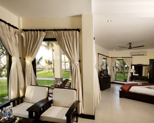 Golden Peak Resort & Spa 4* — Фантхьет