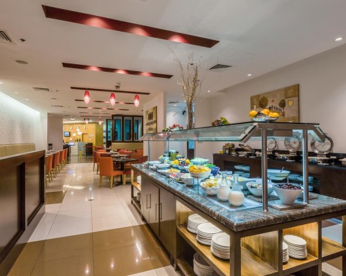 Park Hotel Apartments 4* в Дубае — апарт-отель в районе Jadaf