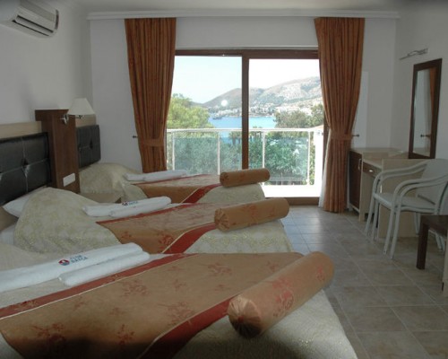 Club Datca Tatil Koyu 3* — отель на первой линии в Мармарисе