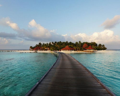 Diamonds Athuruga Beach & Water Villas, Ари Атолл: что важно знать