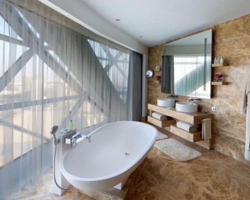 Andaz Capital Gate 5* в Абу-Даби