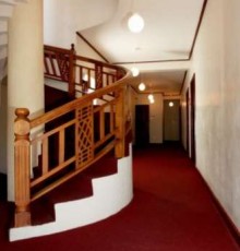 The Palace Hotel Negombo 2*