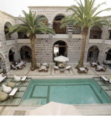 Cesme Kanuni Kervansaray Historical Hotel Cesme Kanuni Kervansaray Historical Hotel