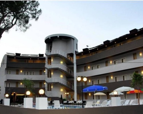 BuHaNa Hotel в Анталье: честный обзор без звёзд