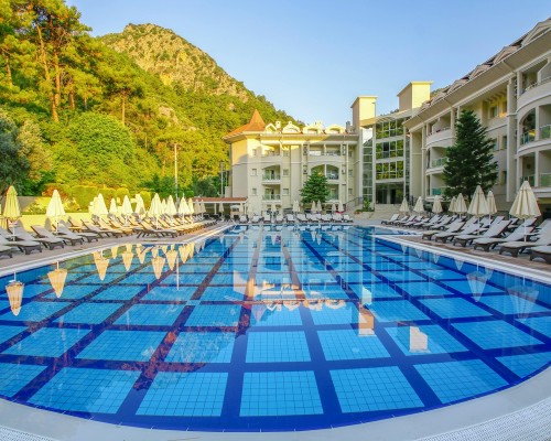 Julian Forest Suites 4* — семейный отдых в Ичмелере