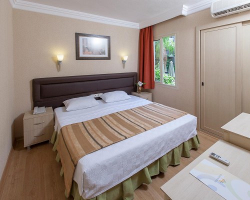 Julian Forest Suites 4* — семейный отдых в Ичмелере