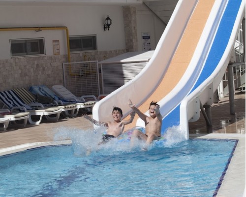 Merve Sun Hotel 4* — семейный отель в Кумкое (Турция)