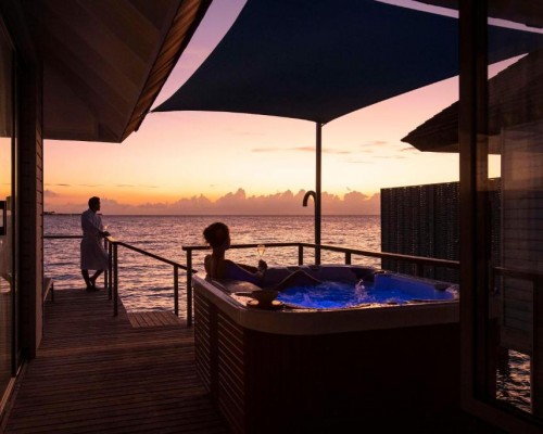 Outrigger Maldives Maafushivaru Resort 5* — Ари Атолл, Мальдивы
