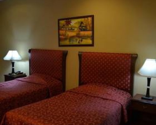 Ewa Hotel 3*
