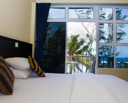 Fuana Inn, Hulhumale — отель 3* на первой линии