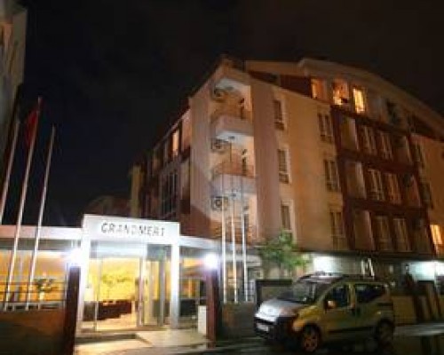 Grand Mert Hotel & Suite Apart — отель 3* в Анталье, район Коньяалты