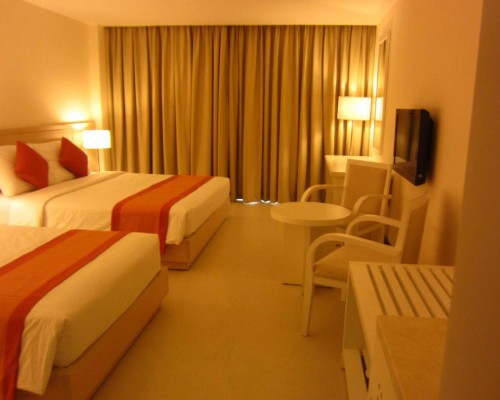 Nhi Phi Hotel 3* в Нячанге: что важно знать перед бронированием
