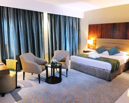 Howard Johnson Diplomat Hotel 3* — Абу-Даби, ОАЭ