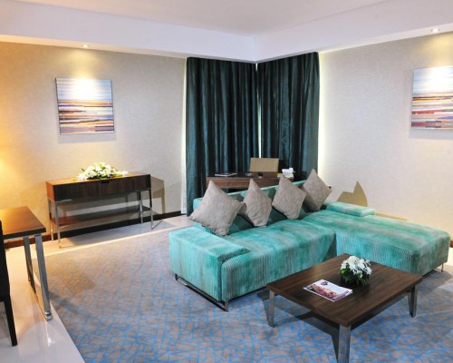 Howard Johnson Diplomat Hotel 3* — Абу-Даби, ОАЭ