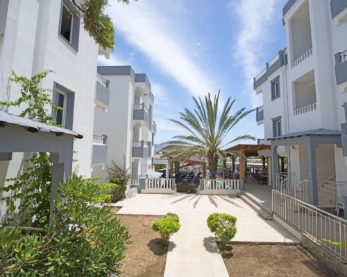 Smart Holiday Hotel Bodrum 3* в Гюмбете: честный разбор от турагента