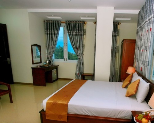 Chau Loan Hotel 3* — Нячанг, Вьетнам