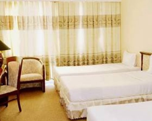 Holiday Hotel 2* в Нячанге