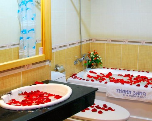 Thanh Sang Hotel & Spa 2* в Нячанге — честный обзор