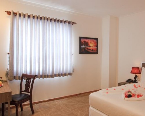 Den Long Do Hotel 3* — Нячанг, Вьетнам