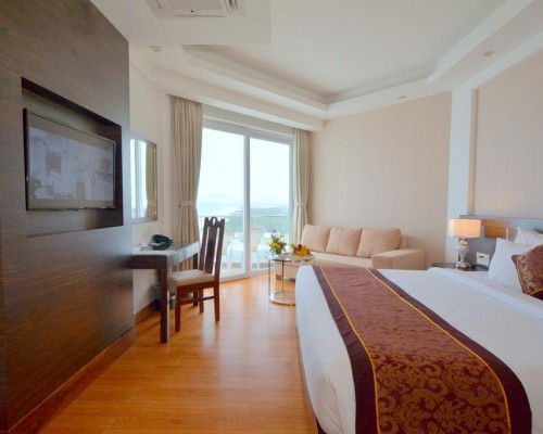 Dessole Sea Lion Beach Resort & Spa 4* — Нячанг, Вьетнам